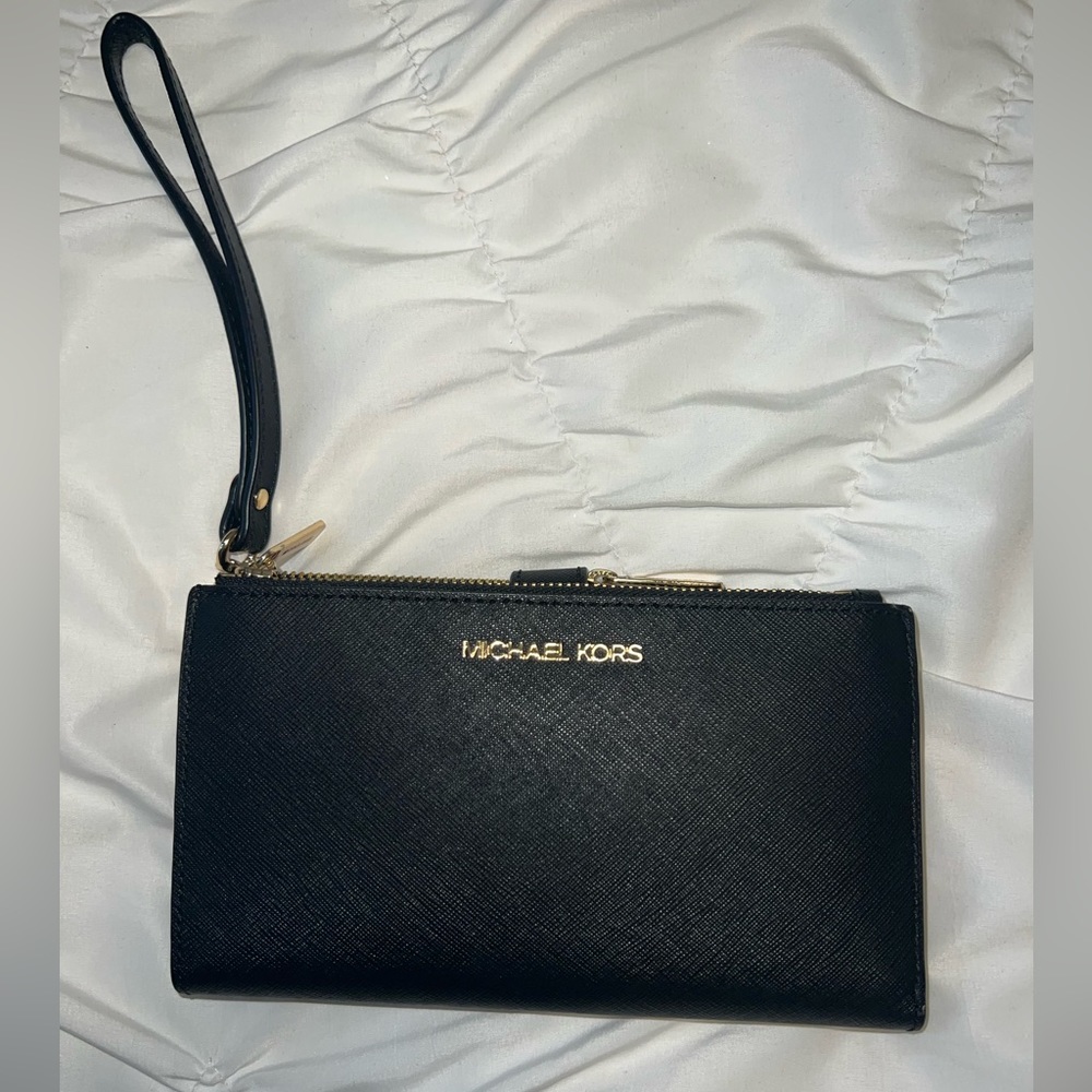 Black Michael Kors Wallet